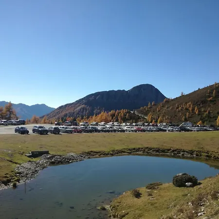 Wieser Huette Stockenboi